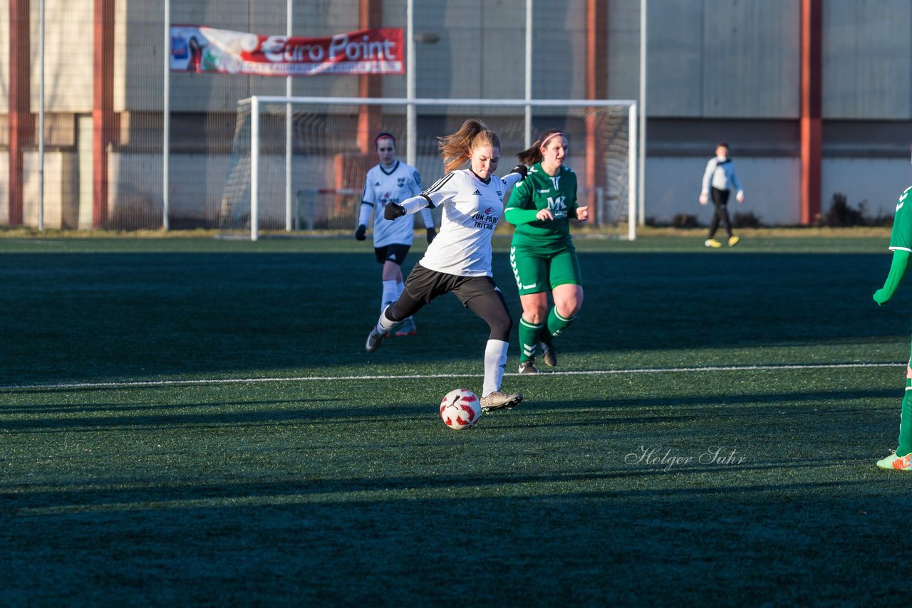 Bild 215 - Frauen SG Holstein Sued - SV Gruenweiss-Siebenbaeumen : Ergebnis: 0:2